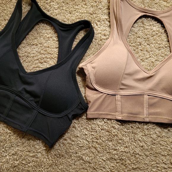 Corset Inspired Push-up Sports Bra with an Open Back Design-Jet Black - Picture 5 of 12